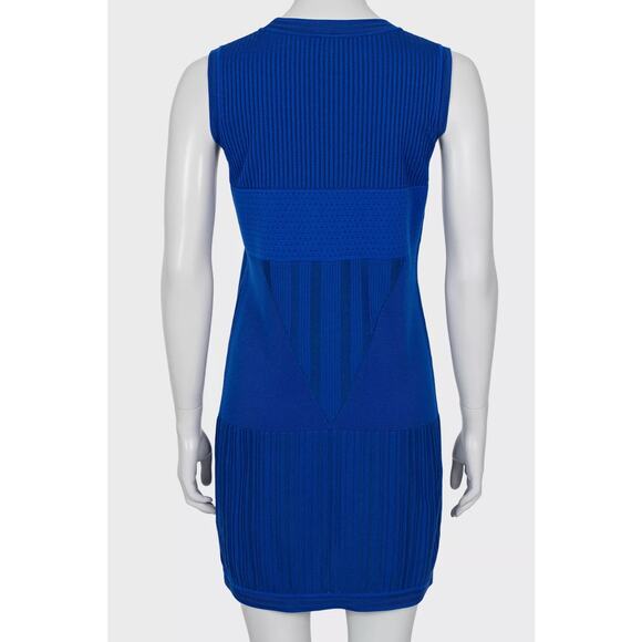 Chanel Blue Textured Straight-Cut Dress Sz.38 - Picture 3 of 8